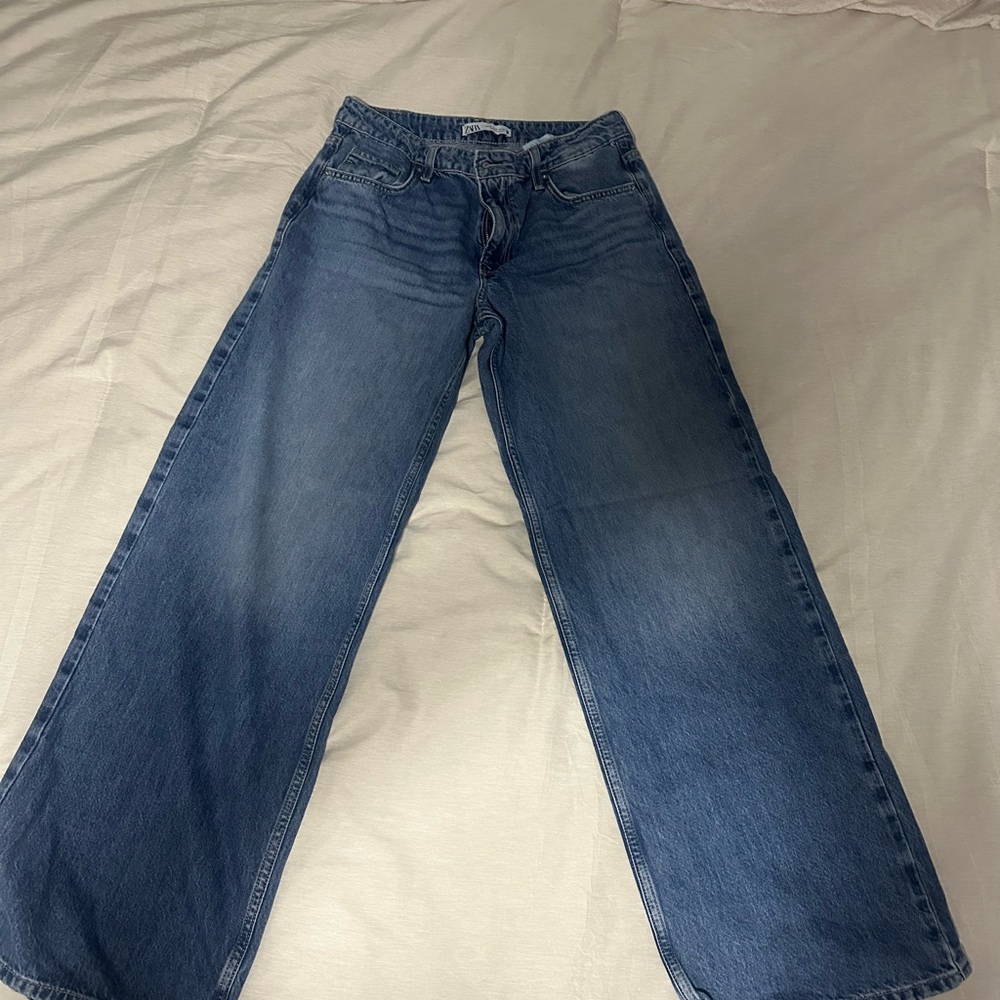 Classic Blue Wide-Leg Jeans Mid Rise